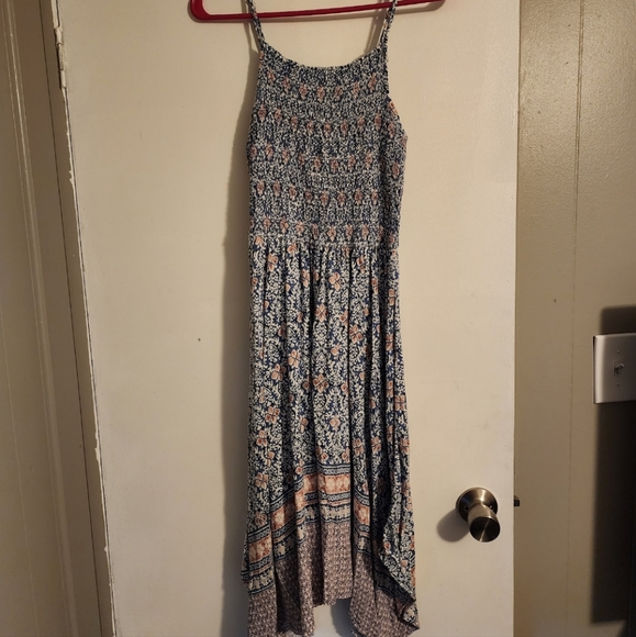 Dresses & Skirts - Handkerchief dress/Accordion top